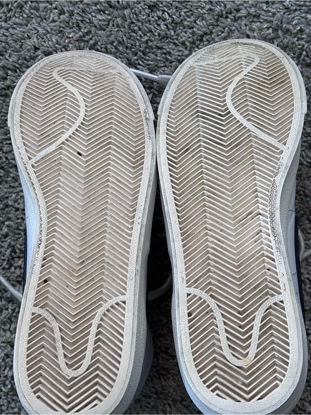 Nike Mid ‘77 White/Black High-Top Sneakers Athleisure Womens Size 7
